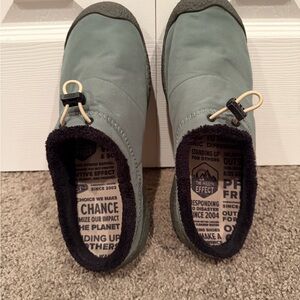 Women’s Keen Green Slip-On Cozy Shoes with Black Trim